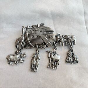 JJ Jonette Noah's Ark Pewter Brooch Pin with Dangling Animal Charms